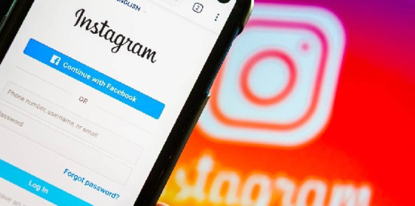 Instagram Adds Generative AI That Swaps Image Backgrounds Instagram Adds Generative AI That Swaps Image Backgrounds