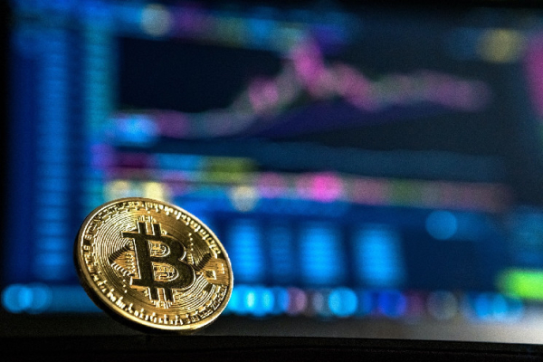 CryptoQuant Sound Alarm: Spot Bitcoin ETF Approval May Trigger Drop To $32,000, Here&rsquo;s Why