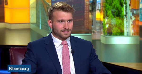 Bloomberg Analyst: "SEC Backed into a Corner, Will Approve Spot Bitcoin ETF in January! But the Situation is Different with Ethereum!" Bloomberg Analyst: "SEC Backed into a Corner, Will Approve Spot Bitcoin ETF in January! But the Situation is Different with Ethereum!"