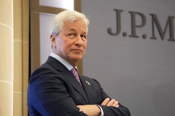 JP Morgan CEO Speaks About Bitcoin! JP Morgan CEO Speaks About Bitcoin!