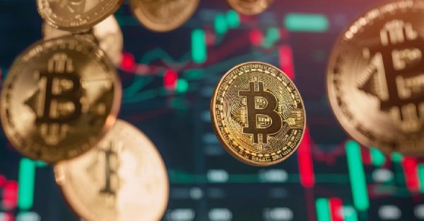 Bitcoin's steady stand: 146 days of trading between $40k and $45k