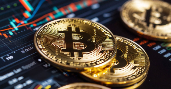 Understanding Bitcoin Derivatives: Threat or Opportunity? Understanding Bitcoin Derivatives: Threat or Opportunity?