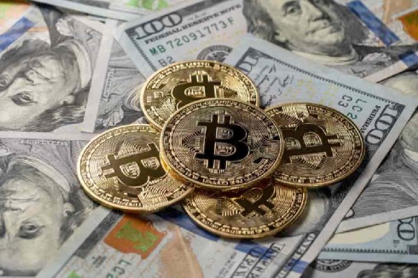 All-time high: Bitcoin average transaction fees at $195 for the first time All-time high: Bitcoin average transaction fees at $195 for the first time