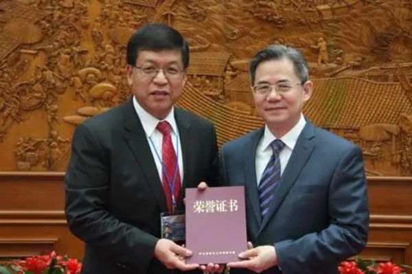 A Large Donor to Anti-Bitcoin Rep. Brad Sherman Coordinates With China's "Magic Weapon" to Influence US Politicians, Including President Biden and Vice President Harris A Large Donor to Anti-Bitcoin Rep. Brad Sherman Coordinates With China's "Magic Weapon" to Influence US Politicians, Including President Biden and Vice President Harris