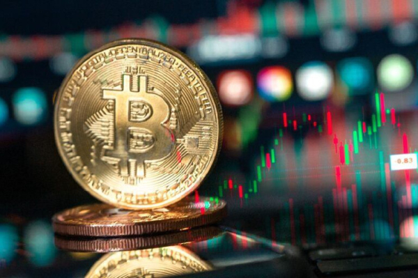 Katie Stockton on Bitcoin's Downside Potential