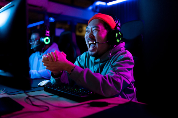 Move Over Hollywood: Why Gaming Is the New King of Entertainment Move Over Hollywood: Why Gaming Is the New King of Entertainment