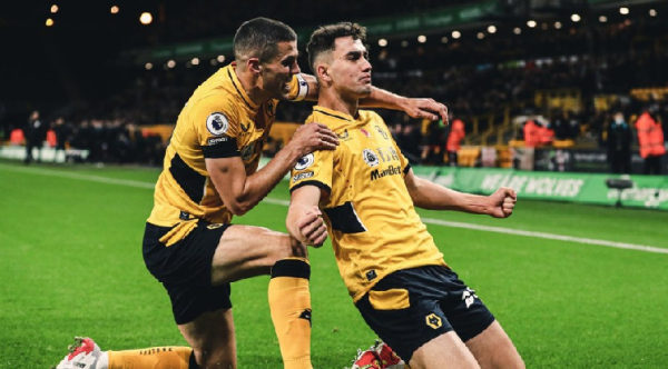 Sponsorship and Beyond: Neo Partners with English Football Club Wolves