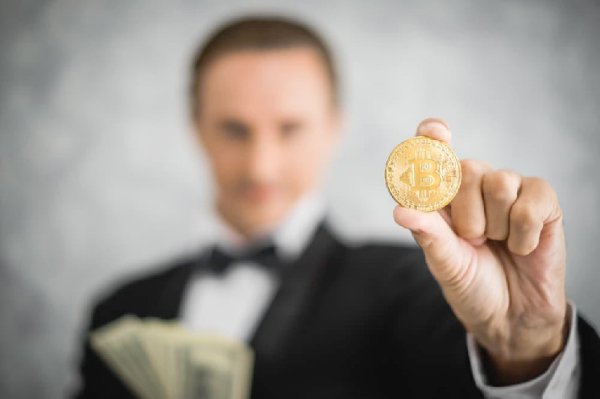 Profitable trader buys $16 million in Bitcoin, gives bullish signal
