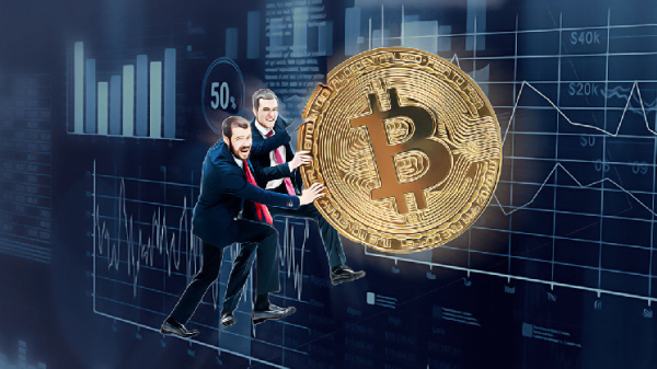 Bitcoin Surpasses $61,000 Again Bitcoin Surpasses $61,000 Again