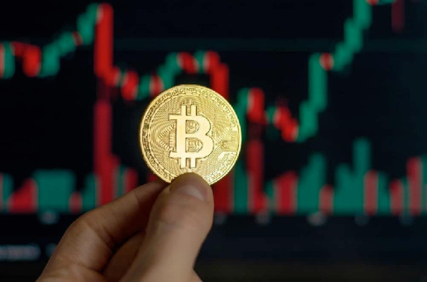 Bitcoin third &lsquo;parabolic advance&rsquo; in progress; Is $250,000 next?