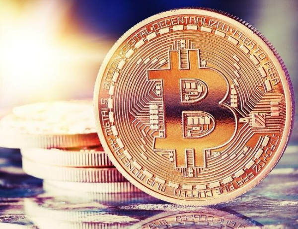 Bitcoin falls to &lsquo;extreme fear&rsquo; on Aug. 5 as ETFs outflow $168M