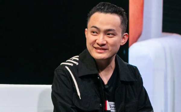 Crypto Fight Night: Tron’s Justin Sun Ready to Battle Vitalik Buterin Crypto Fight Night: Tron’s Justin Sun Ready to Battle Vitalik Buterin