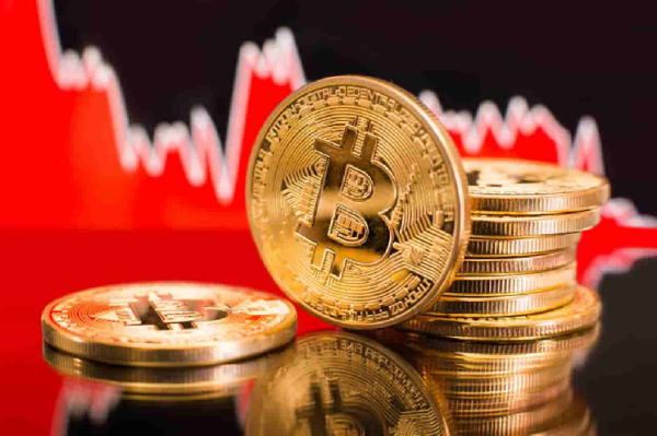 Analysts warn Bitcoin will crash to $60,000 Analysts warn Bitcoin will crash to $60,000