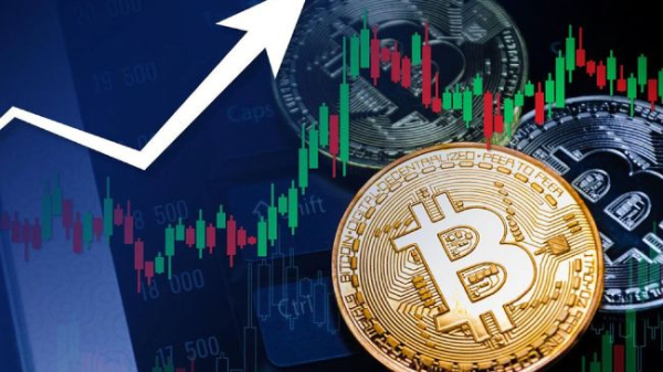 Bitcoin Bearish Flag Pattern Says Crash Is Far From Over Despite Crash To $91,000
