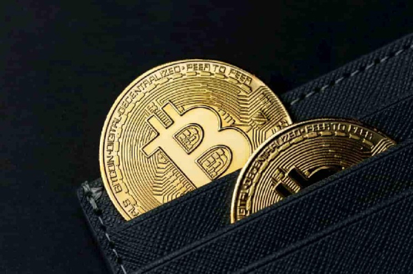 Institutional BTC demand soars despite Bitcoin price crash