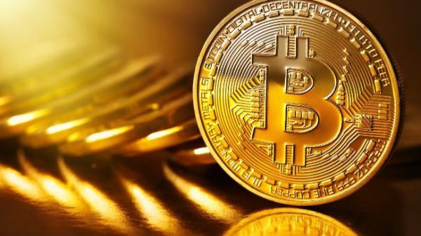 Bitcoin Stays Down, But Whale Wallets Quietly Climb to 4-Month High
