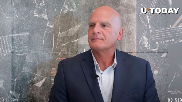 Bitcoin and Dogecoin Show Similar Big Trend &ndash; Bearish: Bloomberg&rsquo;s Mike McGlone