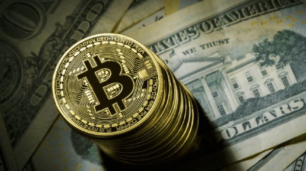 Bitcoin Taps $93,928 Intraday High, Golden Cross Ignites Bullish Frenzy