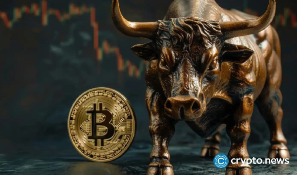 Bitcoin price breaks bearish structure: is a higher low the launchpad to new highs?