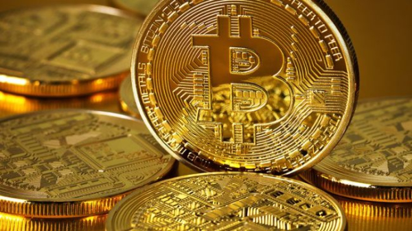 Spot Bitcoin ETFs Go &lsquo;Pac-Man&rsquo; Mode, Gobble Up $1.2 Billion In 1 Week