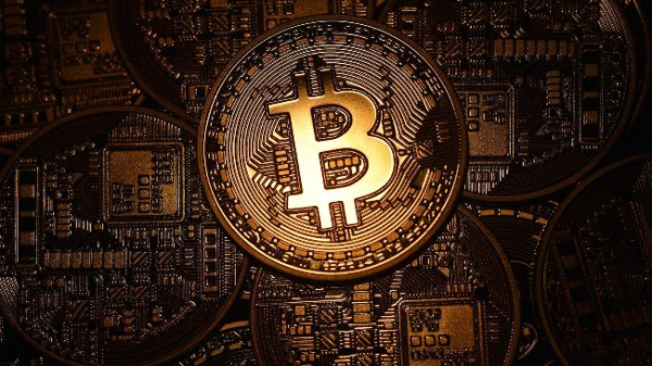 Bitcoin To $140,00 In 50 Days? Bitwise Bets On War Rally