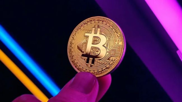 Bitcoin Poised For Rally As Geopolitical Tensions Ease And Inflation Expectations Fall Bitcoin Poised For Rally As Geopolitical Tensions Ease And Inflation Expectations Fall