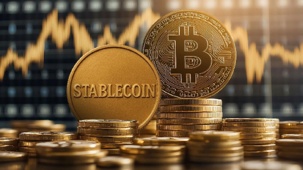 Bitcoin (BTC), Stablecoins Complementary in Portfolios, DWF Labs' Grachev Says