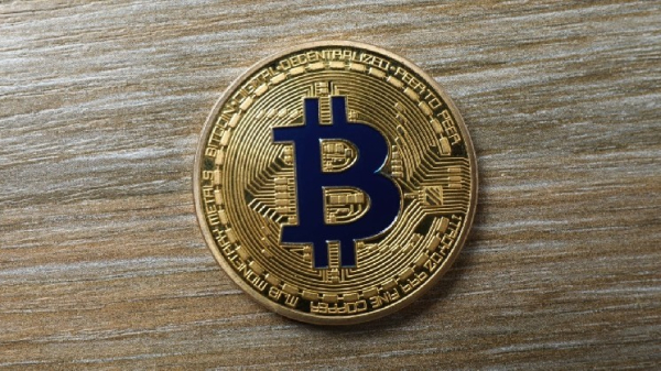 Legendary Bitcoiner Debunks Paper Bitcoin, Sparks Discussion on the Phenomenon